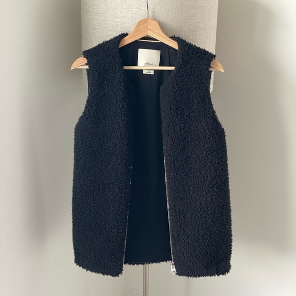Aritzia Jackets & Blazers - Aritzia Wilfred CHATOU VEST